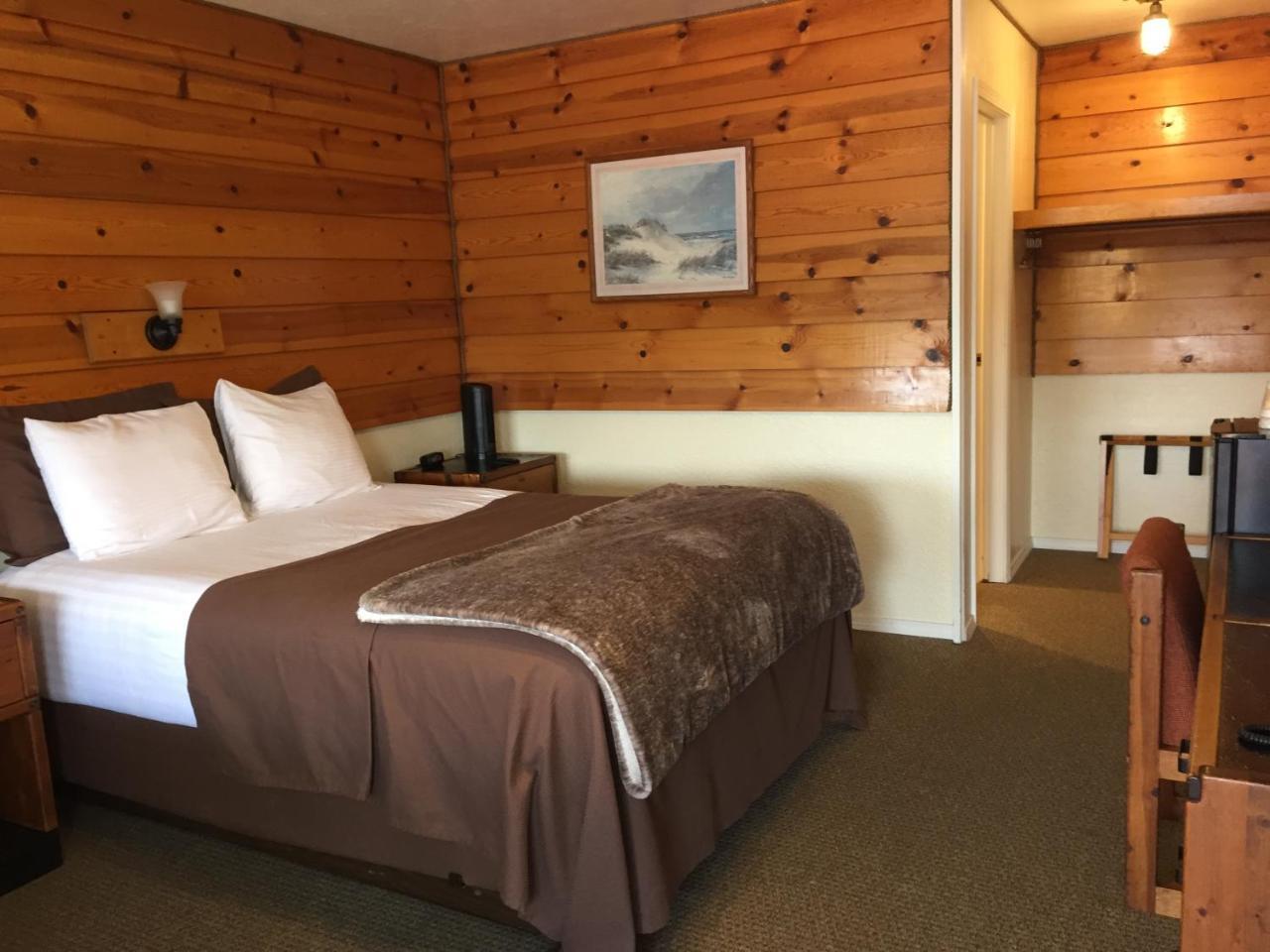 Captain'S Choice Motel Haines Kültér fotó